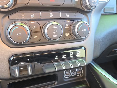 Used 2022 RAM 1500 Big Horn image 28