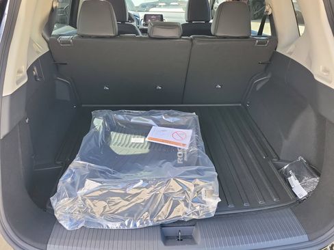 New 2026 Nissan Rogue SV w/ Rock Creek Premium Package AWD/4WD image 10
