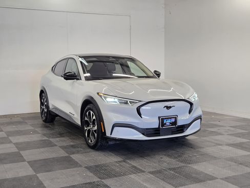 Certified 2023 Ford Mustang Mach-E Premium image 2