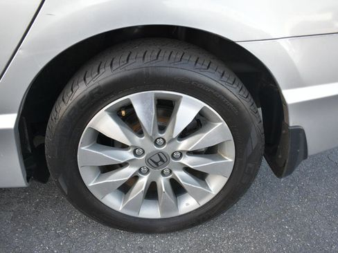 Used 2011 Honda Civic EX-L image 32