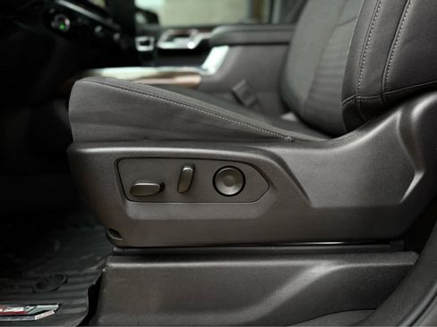 Certified 2025 Chevrolet Silverado 1500 LT Trail Boss w/ Convenience Package II image 16