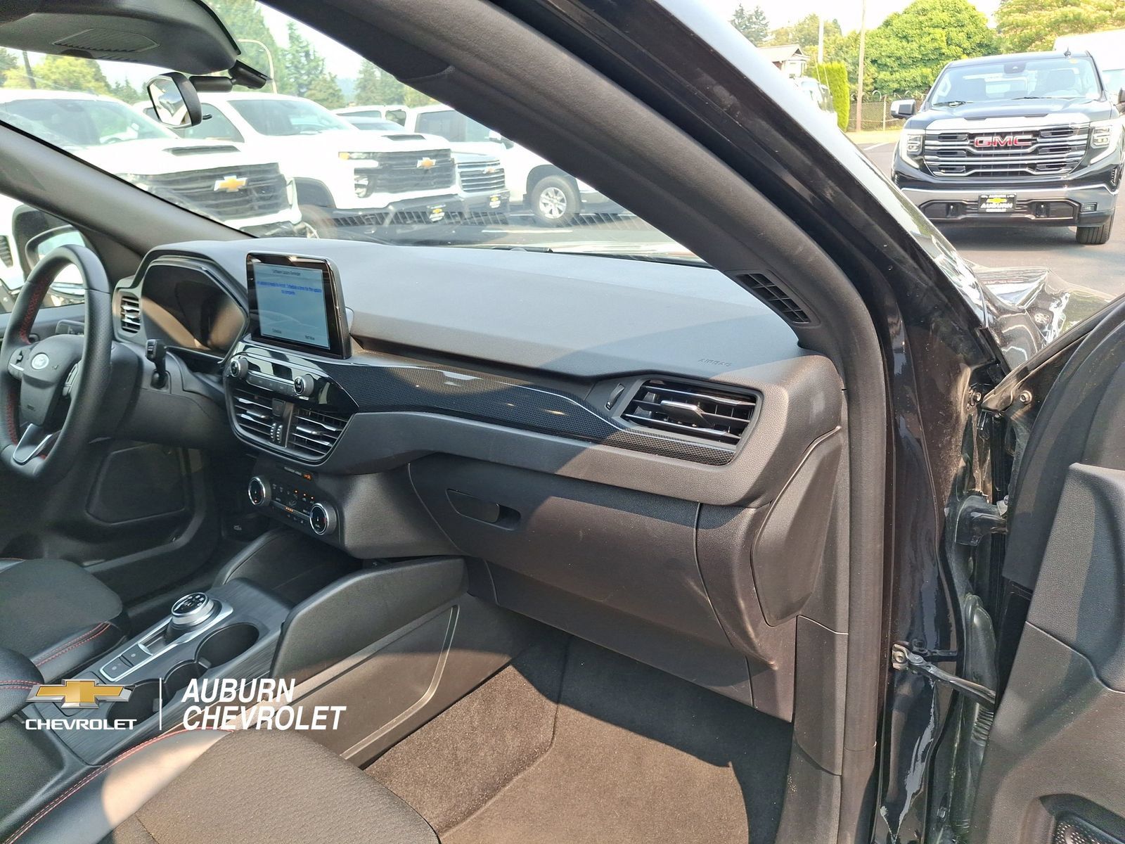 Used 2025 Ford Escape ST-Line Select AWD/4WD image 22