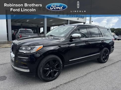 Used 2022 Lincoln Navigator Black Label AWD/4WD image 1