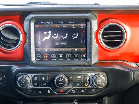 Used 2020 Jeep Gladiator Rubicon image 15