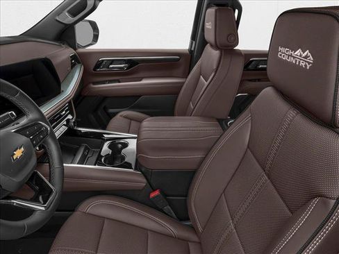 New 2026 Chevrolet Suburban High Country w/ Sun And Tow Package AWD/4WD image 6