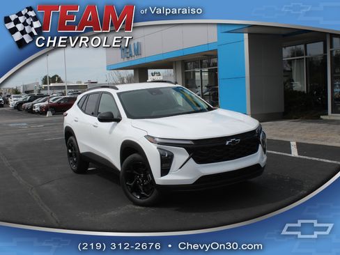 New 2026 Chevrolet Trax LT image 1