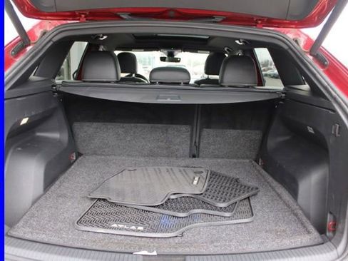 Used 2022 Volkswagen Atlas Cross Sport SEL R-Line image 11