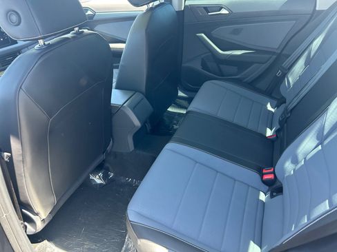 New 2026 Volkswagen Jetta SE FWD image 17
