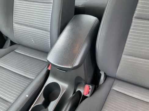 Used 2017 Kia Forte LX w/ LX Popular Package image 18