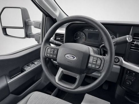 Used 2025 Ford F450 XLT AWD/4WD image 20