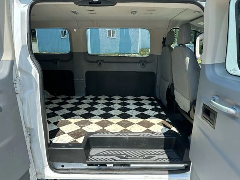 Used 2015 Ford Transit 350 XLT image 42
