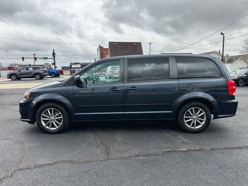 Used 2014 Dodge Grand Caravan R/T w/ Driver Convenience Group image 4