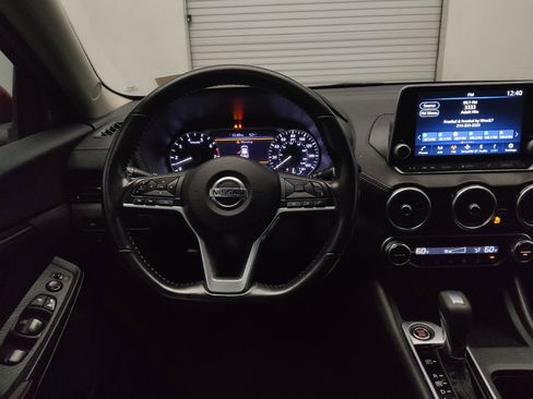Used 2021 Nissan Sentra SV FWD image 22