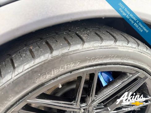 Used 2023 Tesla Model X image 21