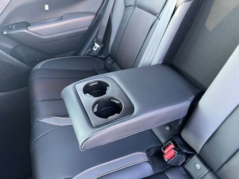 Used 2025 Subaru Crosstrek 2.5i Limited image 19