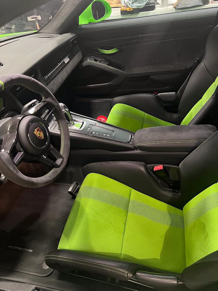 Used 2019 Porsche 911 GT3 RS RWD image 3