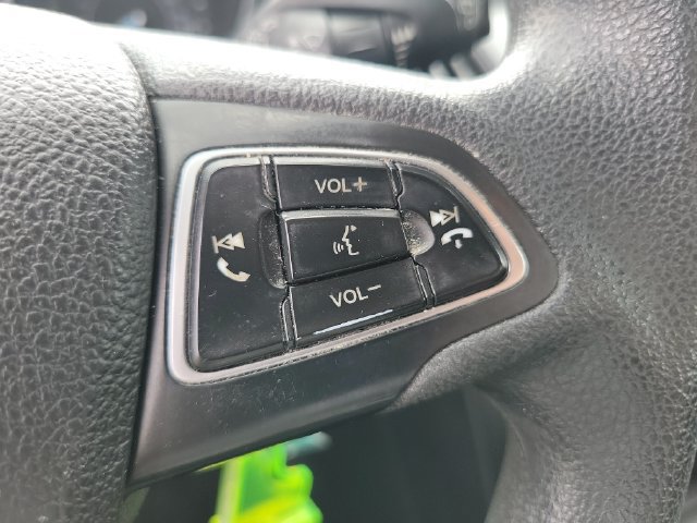 Used 2015 Ford Focus SE w/ Reverse Sensing Package FWD image 16