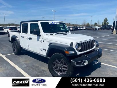 Used 2025 Jeep Gladiator Sport