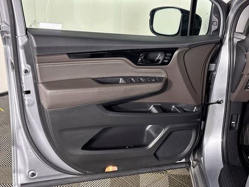 Used 2023 Honda Odyssey Elite image 10