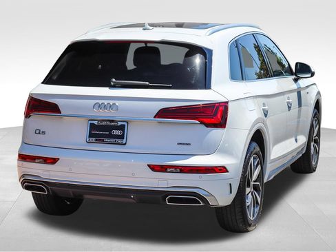 Certified 2023 Audi Q5 2.0T Premium w/ Convenience Package AWD/4WD image 8