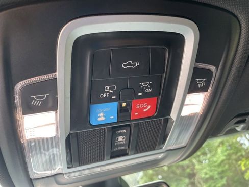 Used 2024 RAM 2500 Laramie w/ Sport Appearance Package AWD/4WD image 43