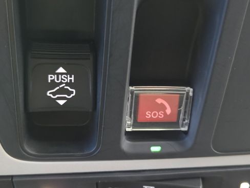 Used 2023 Honda Accord Touring image 46