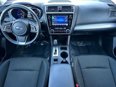 Used 2019 Subaru Outback 2.5i Premium w/ Popular Package #2 image 16