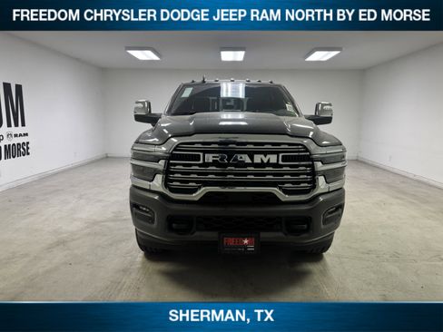 New 2025 RAM 2500 Limited w/ Towing Technology Group image 8