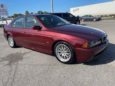 Used 2001 BMW 530i Sedan image 2