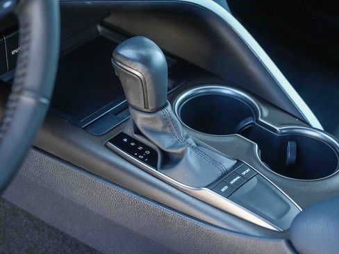 Certified 2023 Toyota Camry SE FWD image 19