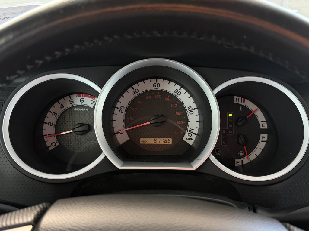 Used 2015 Toyota Tacoma PreRunner w/ Convenience Package RWD image 14