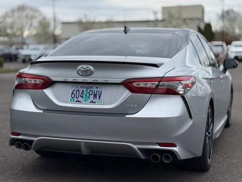 Used 2018 Toyota Camry XSE w/ Driver Assist Package image 5