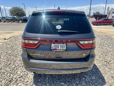 Used 2018 Dodge Durango R/T RWD image 4