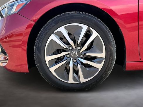 Used 2020 Honda Accord Touring image 34