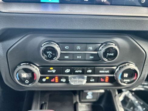 New 2025 Ford Bronco Outer Banks image 21