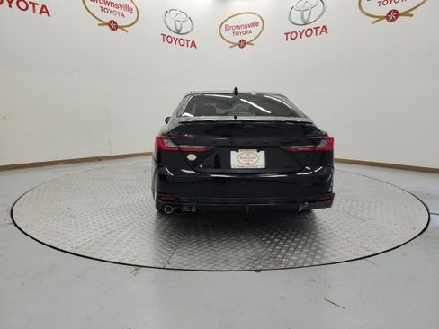 Used 2025 Toyota Camry XSE image 7