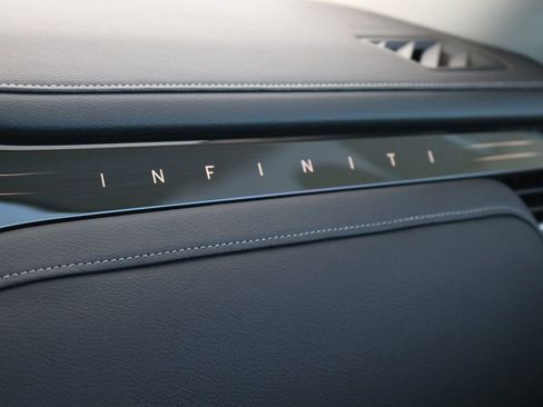 Certified 2025 INFINITI QX80 Sensory image 62