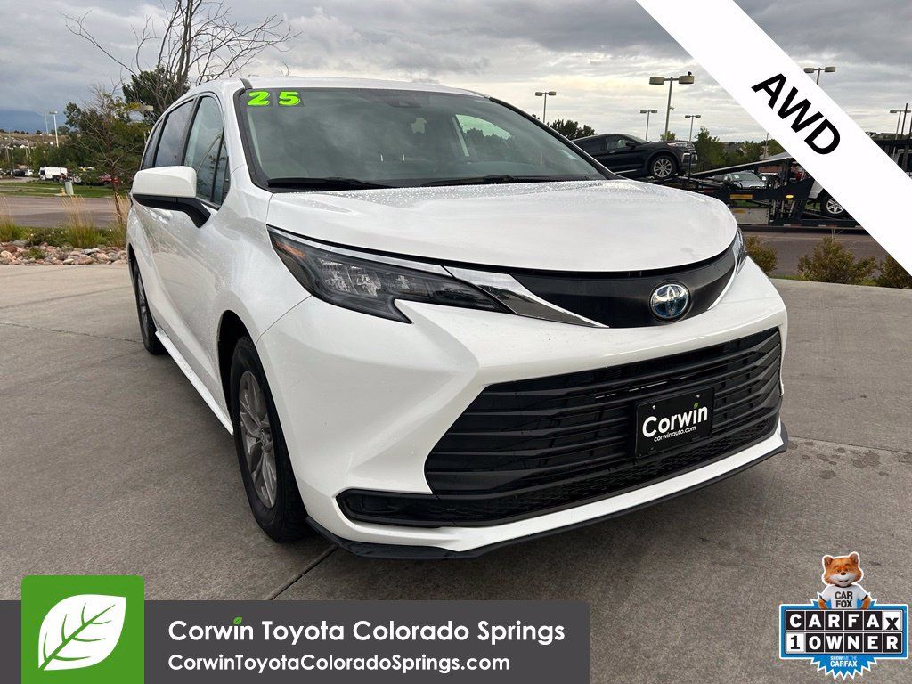 Used 2025 Toyota Sienna LE AWD/4WD 360° Tour