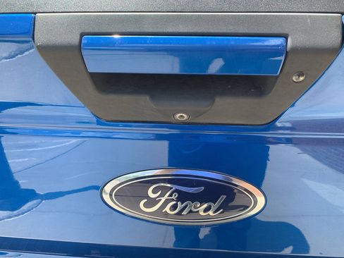 Used 2018 Ford F150 XLT AWD/4WD image 9