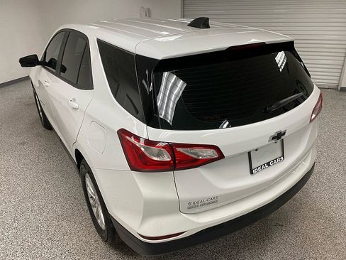 Used 2020 Chevrolet Equinox LS image 7