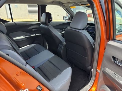 Used 2024 Nissan Kicks SR w/ SR Premium Package FWD image 17