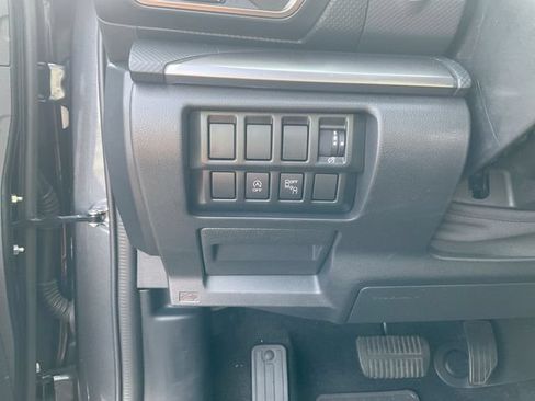 Used 2019 Subaru Forester Premium AWD/4WD image 19