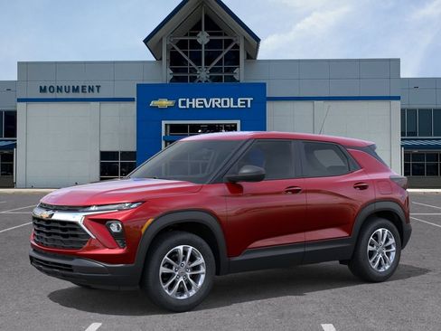 New 2026 Chevrolet TrailBlazer LS FWD image 2