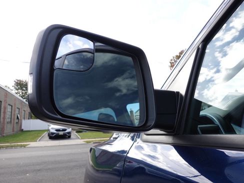 Used 2023 RAM 1500 Big Horn image 10