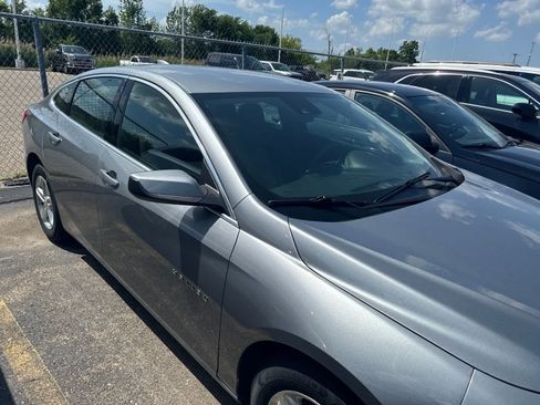 Used 2024 Chevrolet Malibu LT FWD image 24