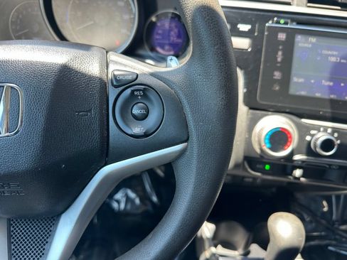 Used 2015 Honda Fit EX image 21