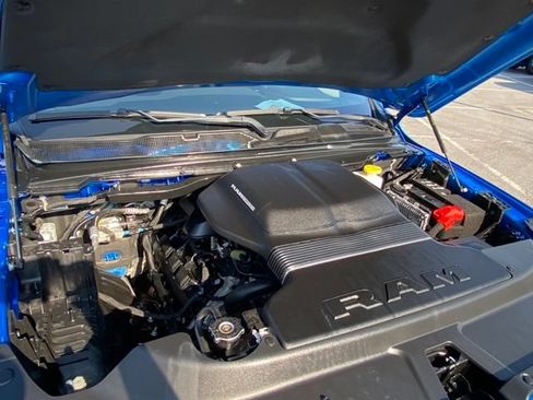 Used 2022 RAM 1500 Laramie AWD/4WD image 21