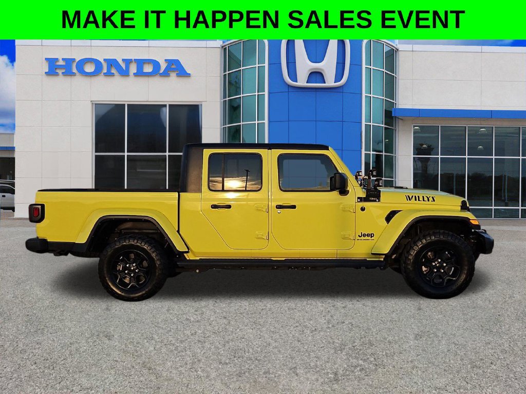 Used 2023 Jeep Gladiator Sport AWD/4WD image 16
