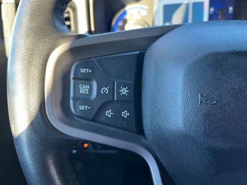 Used 2023 Ford Bronco Wildtrak image 17