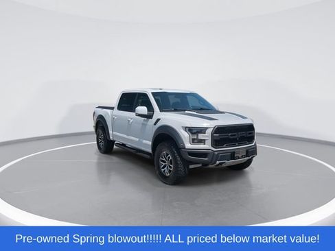 Used 2018 Ford F150 Raptor w/ Equipment Group 802A Luxury AWD/4WD image 2
